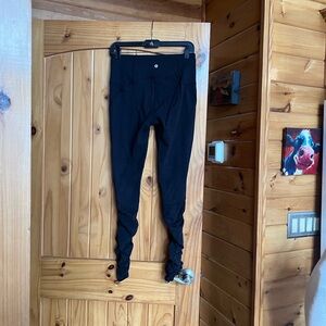 Lululemon ready to run rouchred ankle